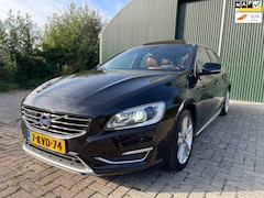Volvo V60 - 2.4 D6 AWD Plug-In Hybrid Summum Aut VOL OPTIES