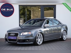 Audi RS4 - 4.2 V8 RS 4 Quattro | Org NL NAP | RS4 Limousine | Handgeschakeld | Schaalstoelen | Carbon
