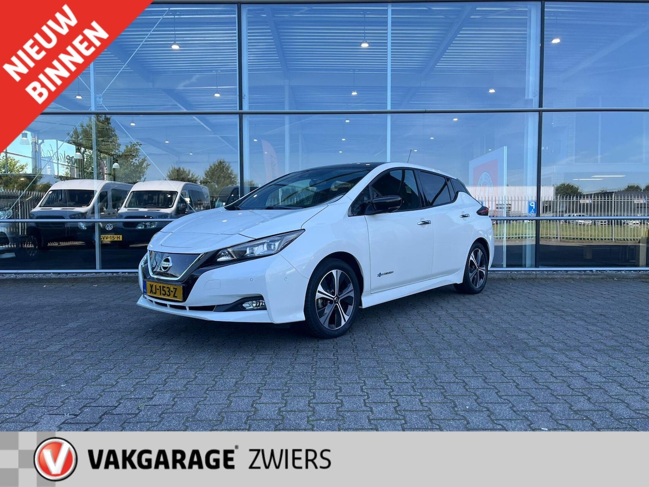 Nissan LEAF - Tekna 40 kWh Lederen bekleding Bose systeem - AutoWereld.nl
