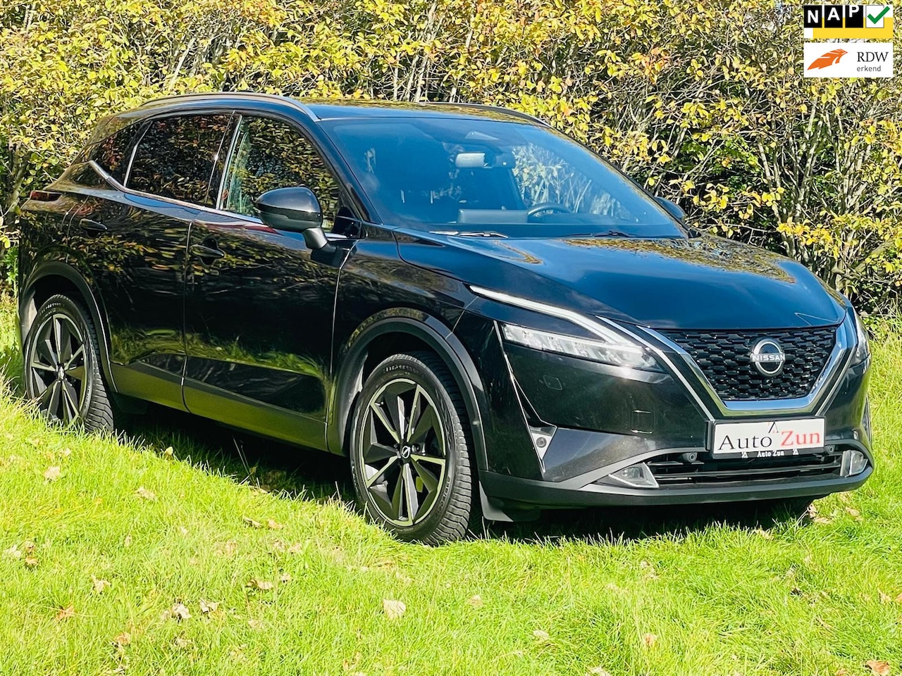 Nissan Qashqai - 1.3 MHEV Xtronic Business Premium/Leer/Automaat/Pano/Trekhaak/BTW Auto - AutoWereld.nl