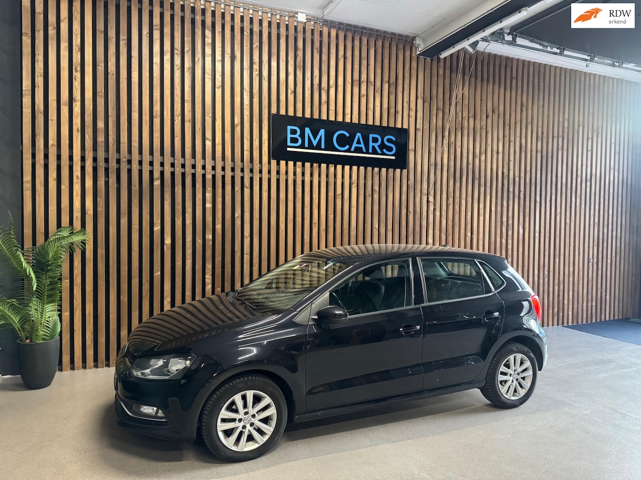 Volkswagen Polo - 1.2 TSI Comfortline Connected Series Airco - AutoWereld.nl