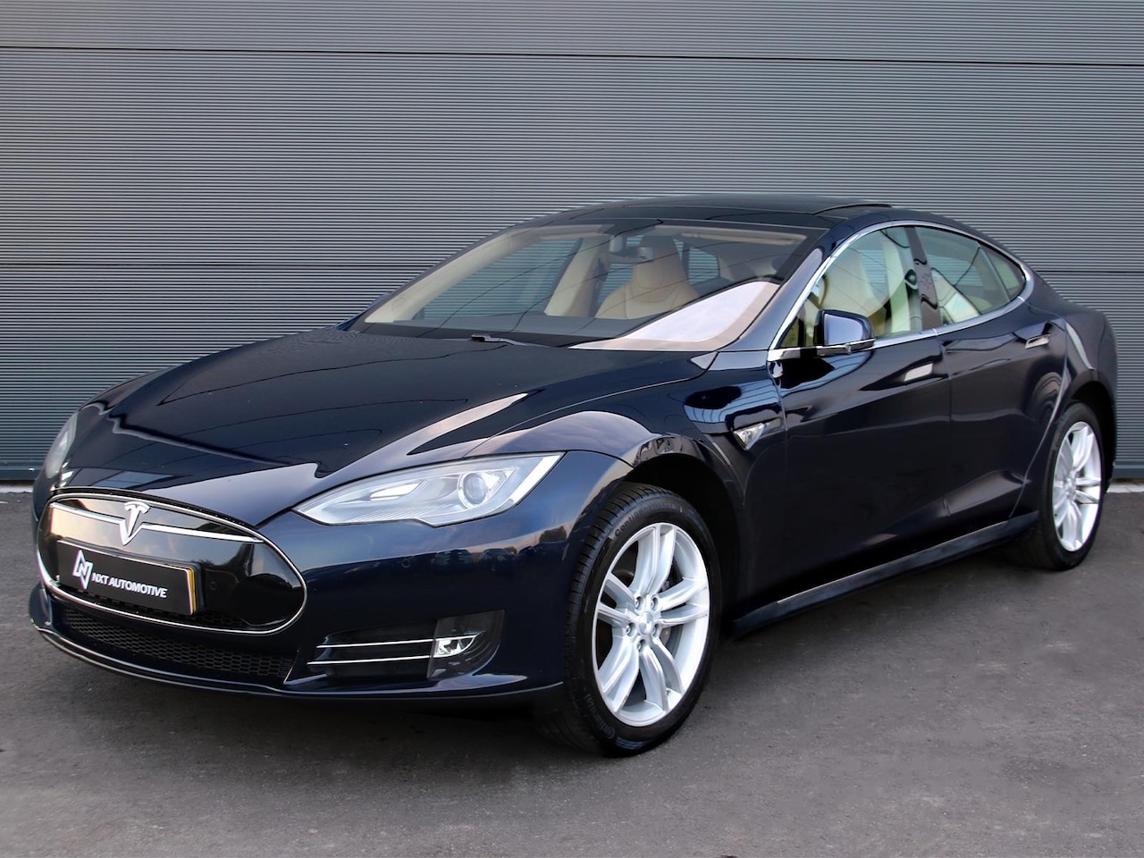 Tesla Model S - 85 Base - AutoWereld.nl