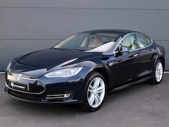 Tesla Model S - 85 Pano, Luchtvering, Leder, 19", LED, Navi, Parkeersensoren, Dealeronderhouden, Nieuwe AP