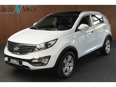 Kia Sportage - 1.6 GDI 20th Anniversary Panoramadak Leer Navi Camera Climate PDC Trekhaak LM velgen