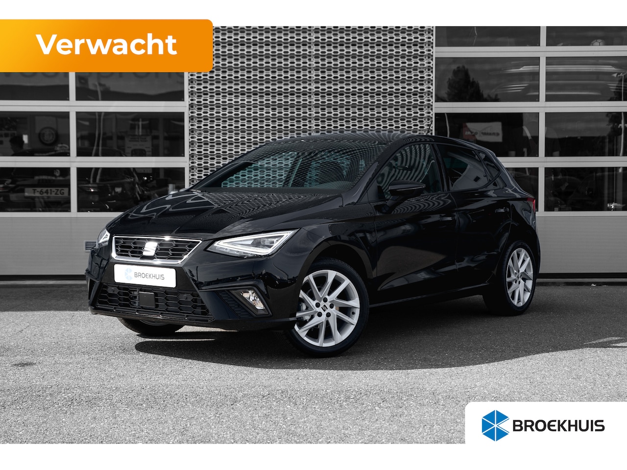 SEAT Ibiza - FR Business Connect | 17 inch lichtmetalen velgen, (7J x 17) | Achteruitrijcamera | Aircon - AutoWereld.nl