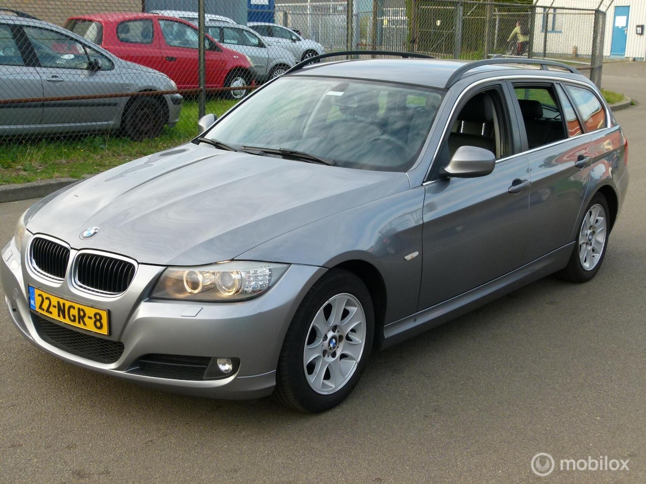 BMW 3-serie Touring - 316i LEDER APK 12-2026 (met wat werk) - AutoWereld.nl