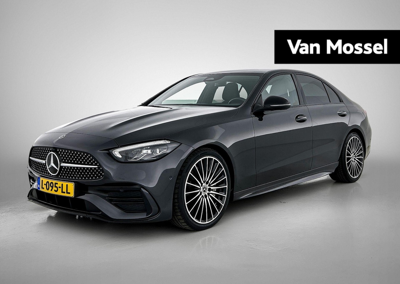 Mercedes-Benz C-klasse - 180 AMG Line | WORDT VERWACHT | PANORAMADAK | ACHTERUITRIJCAMERA | SFEERVERLICHTING | LEDE - AutoWereld.nl