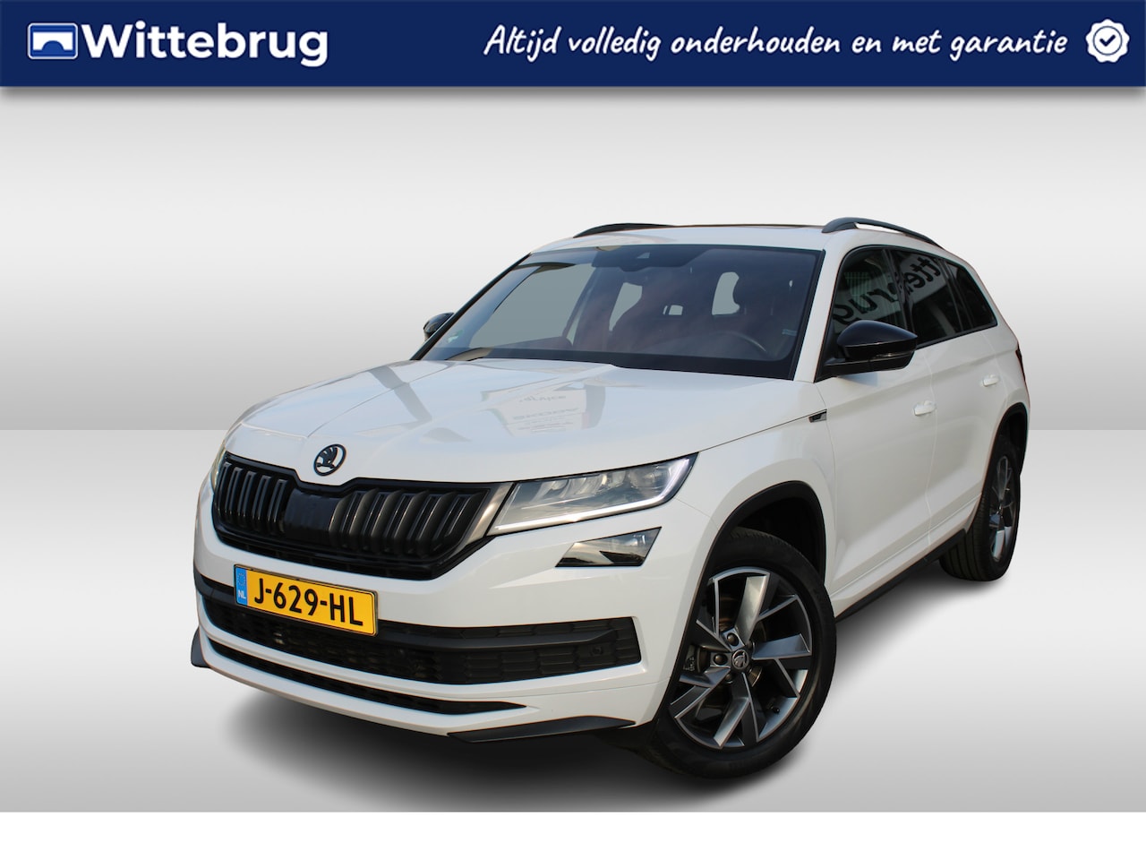 Skoda Kodiaq - 1.5 TSI 150pk Sportline Business DSG Automaat / Panorama dak / Navigatie / LM 19 inch / Ca - AutoWereld.nl