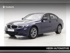 BMW 3-serie - 318i Sedan | Sportstoelen | Hifi | Stoelverwarming | Voorbereiding Driving Assistance