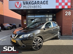Nissan Qashqai - 1.2 Connect Edition // NAVI // CAMERA // PANO DAK // CRUISE // CLIMA // SUBWOOFER //