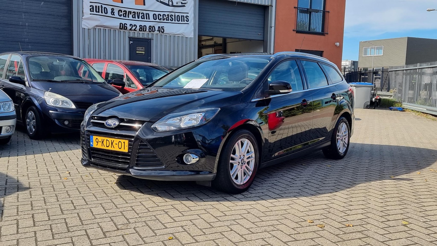 Ford Focus Wagon - 1.0 EcoBoost Titanium Navi, Bluetooth, Clima, PDC, LMV, etc... - AutoWereld.nl