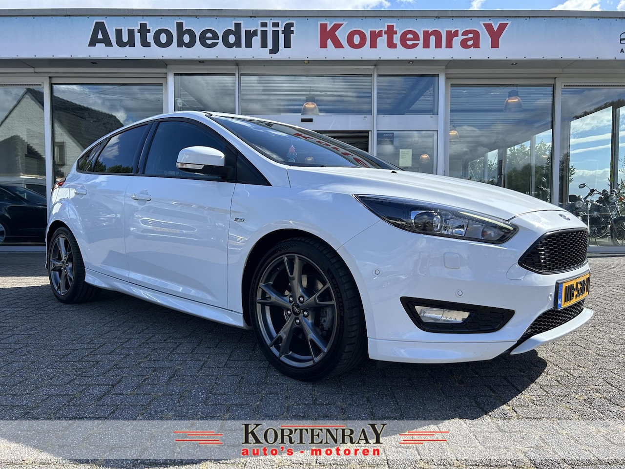 Ford Focus - 1.5 ST-Line /airco/cruise control/pdc/d-riem vervangen bij km172194 - 04-11-2024/ - AutoWereld.nl