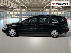 Volvo V70 - 2.4 Comfort Line Fijne toerbuffel