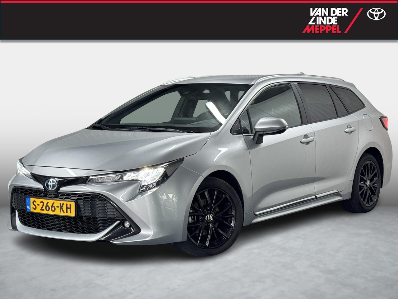 Toyota Corolla Touring Sports - 1.8 Hybrid Dynamic Trekhaak Cruise Clima - AutoWereld.nl