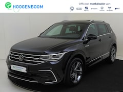 Volkswagen Tiguan - 1.4 TSI eHybrid R-Line Business | Panoramadak | 360 camera | Dodehoek detectie | Keyless |
