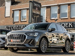 Audi Q3 - 45 TFSI e S-Line edition CAMERA 19 INCH DODEHOEK LED STOELVERW