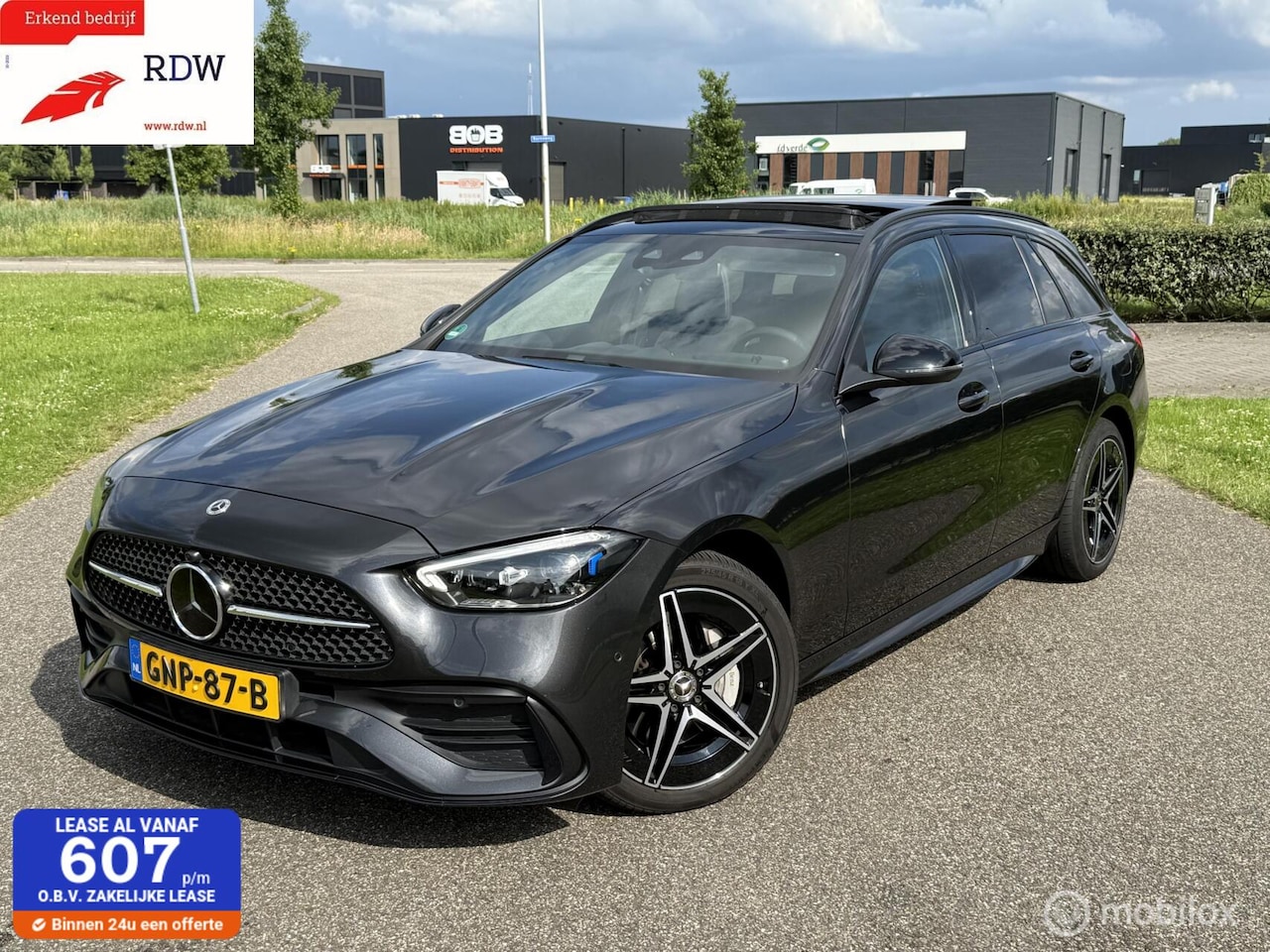 Mercedes-Benz C-klasse Estate - 300 e AMG Line/ Pano/ High Beam - AutoWereld.nl