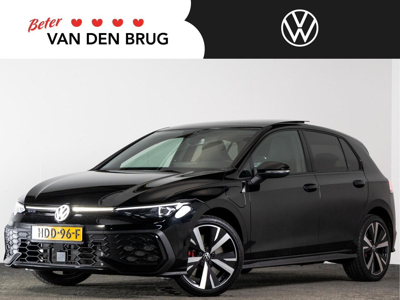 Volkswagen Golf - GTE 1.5 eHybrid 272pk | 131km elektrisch WLTP | Trekhaak | Blind Spot Assist | Panoramadak - AutoWereld.nl