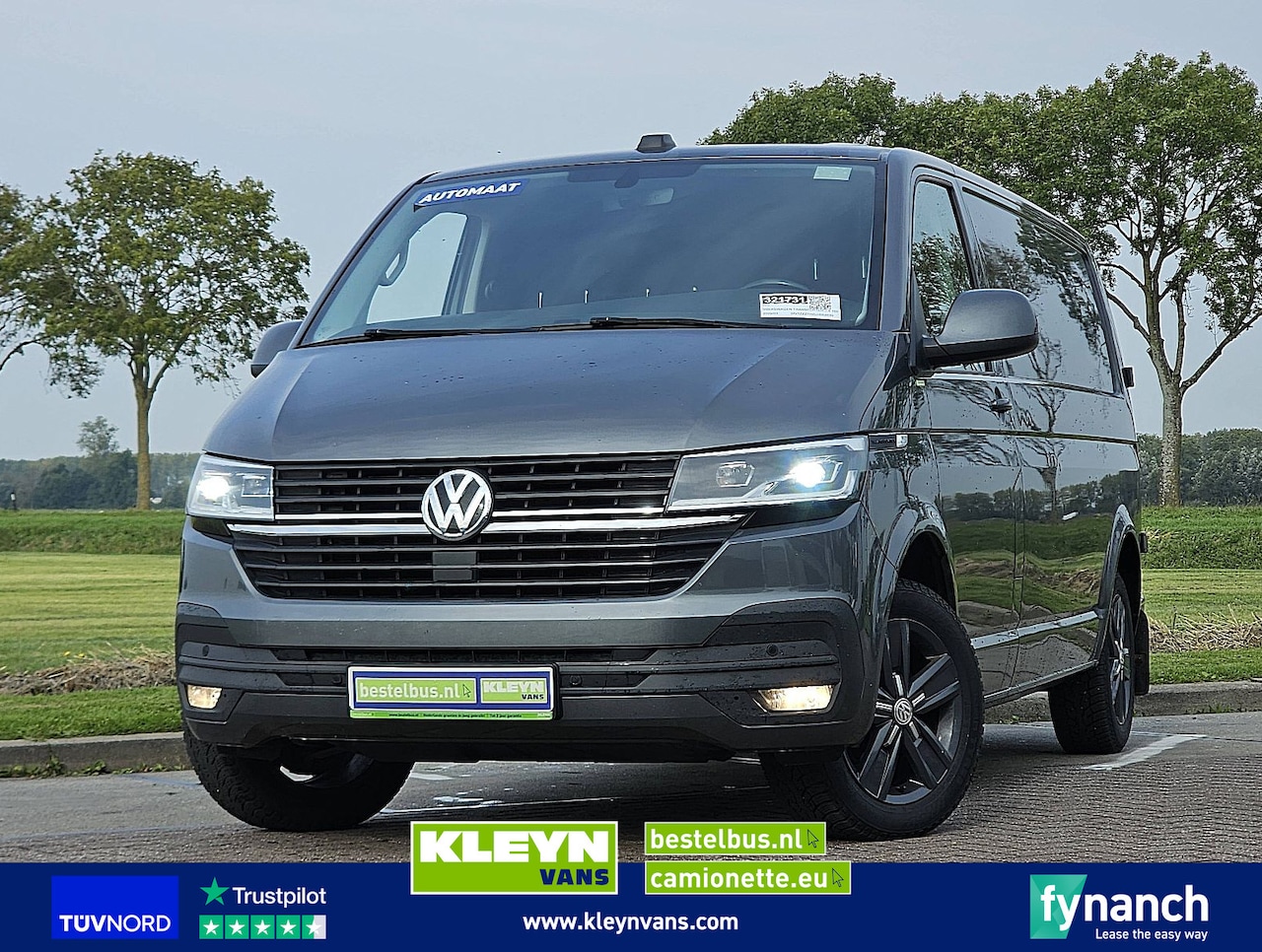 Volkswagen Transporter - 2.0 TDI L2H1 Digital-Cockpit - AutoWereld.nl