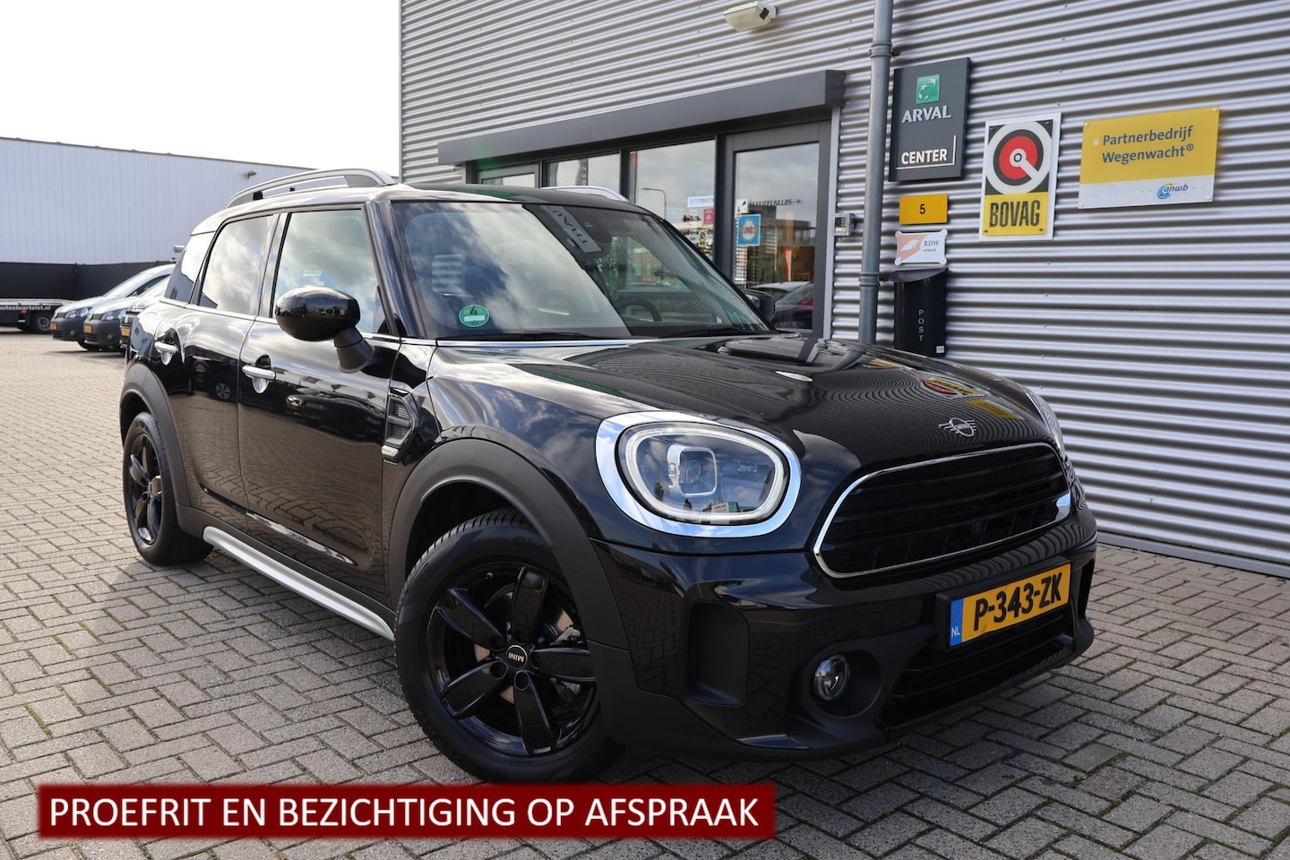 MINI Countryman - Mini 1.5 Business Edition NL-Auto | Volledig Onderh. | BTW | Trekhaak | Carplay | Navi | C - AutoWereld.nl