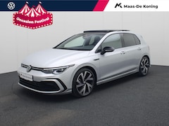 Volkswagen Golf - 1.5eTSI/150PK R-Line Blackstyle DSG · Panoramadak · Camera · Apple/Android · Stoelverwarmi