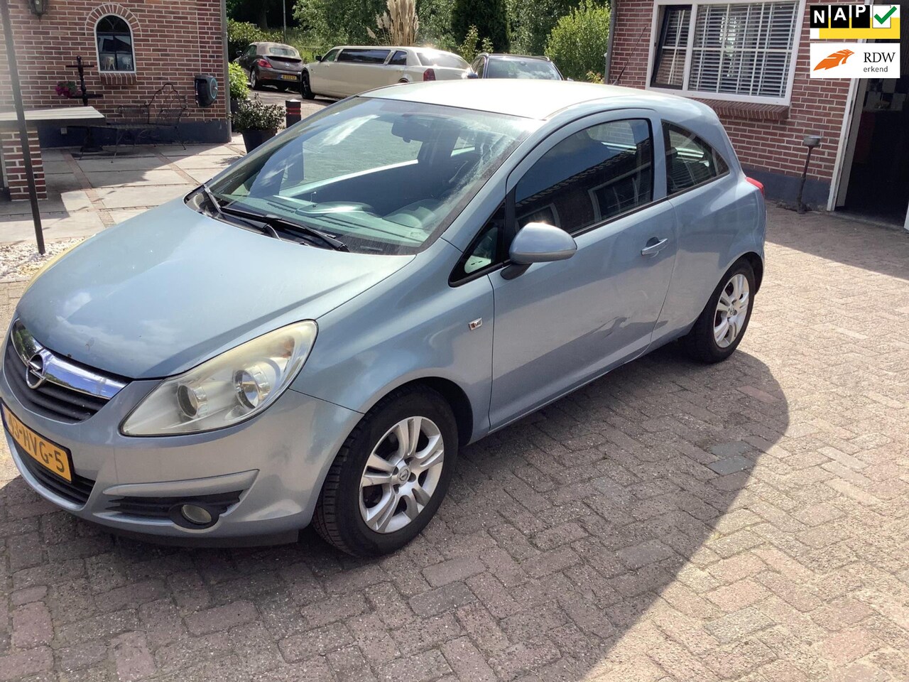 Opel Corsa - 1.2-16V Business nieuwe apk tot5-2026 zo ingeruild zo weg - AutoWereld.nl