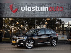 BMW X1 - sDrive18i High Executive Edition M-Sport , Sfeerverlichting, Stoelverwarming, Head-up disp