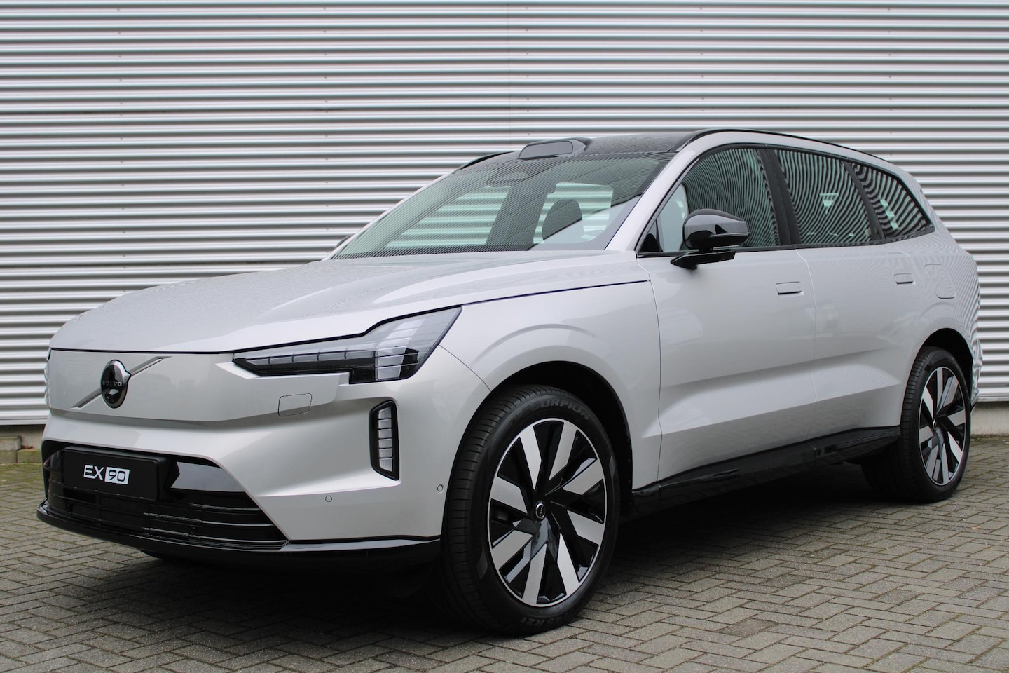 Volvo EX90 - Twin Motor Ultra 111 kWh | Luchtvering | Pixel LED Koplampen | Massagestoelen Voor | 360° - AutoWereld.nl