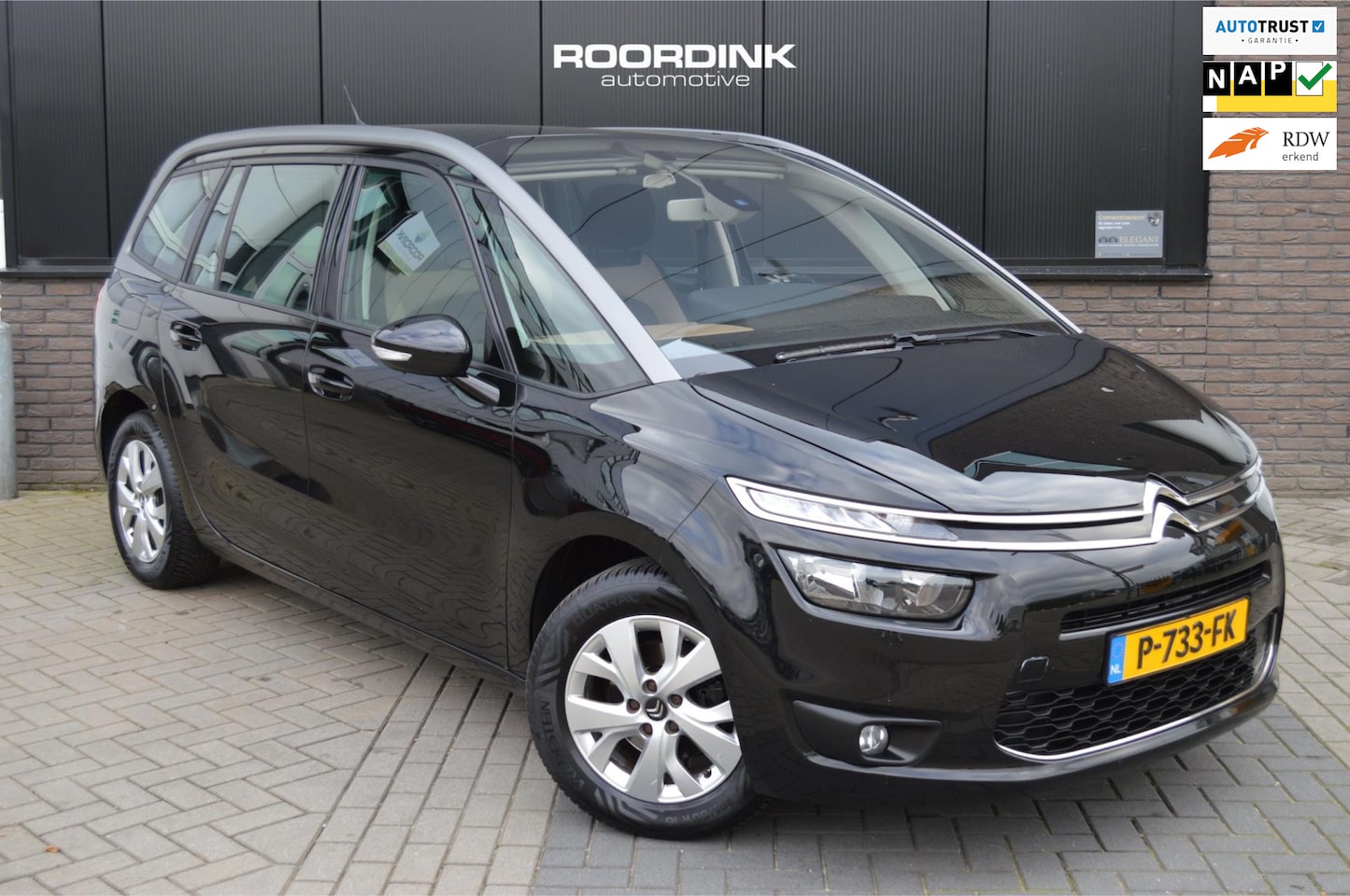 Citroën Grand C4 Picasso - Cruise|Navi|Trekhaak|5.pers. - AutoWereld.nl