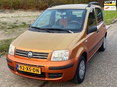 Fiat Panda - 1.2 Dynamic Audio-CD/MP3 Electric pakket Bluetooth Dakrails ABS Dealeronderhoud 60037 km's
