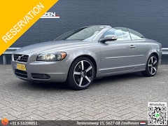 Volvo C70 Convertible - 2.4 D5 Momentum | Cabrio | Leder | Cruise | Climate | Stoelverwarming | PDC |