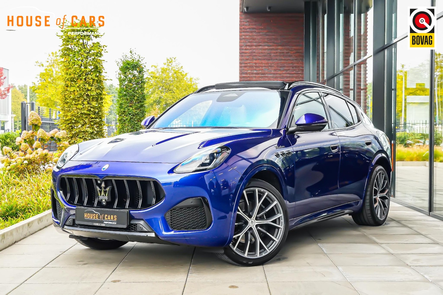 Maserati Grecale - Modena 330pk 2.0 MHEV |panoramadak|Sonus Faber|luchtvering|HUD|360 camera|stoelventilatie| - AutoWereld.nl