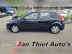 Hyundai i30 - 1.4i Active Cool airco trekhaak