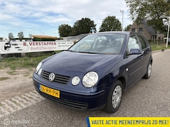 Volkswagen Polo - 1.4-16V Athene