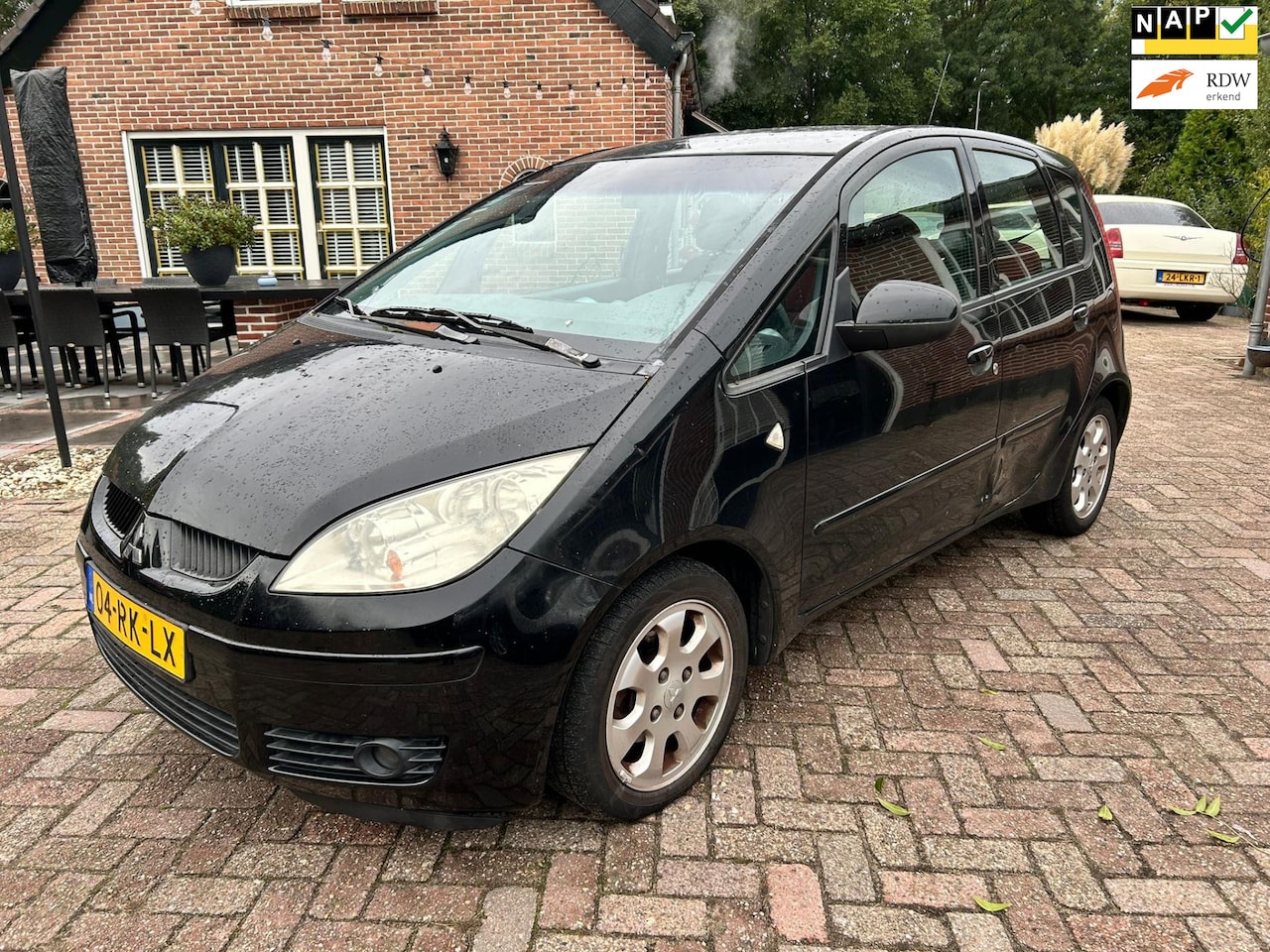 Mitsubishi Colt - 1.5 Instyle zo ingeruild zo weg (NIEUWE APK 10-2026) - AutoWereld.nl