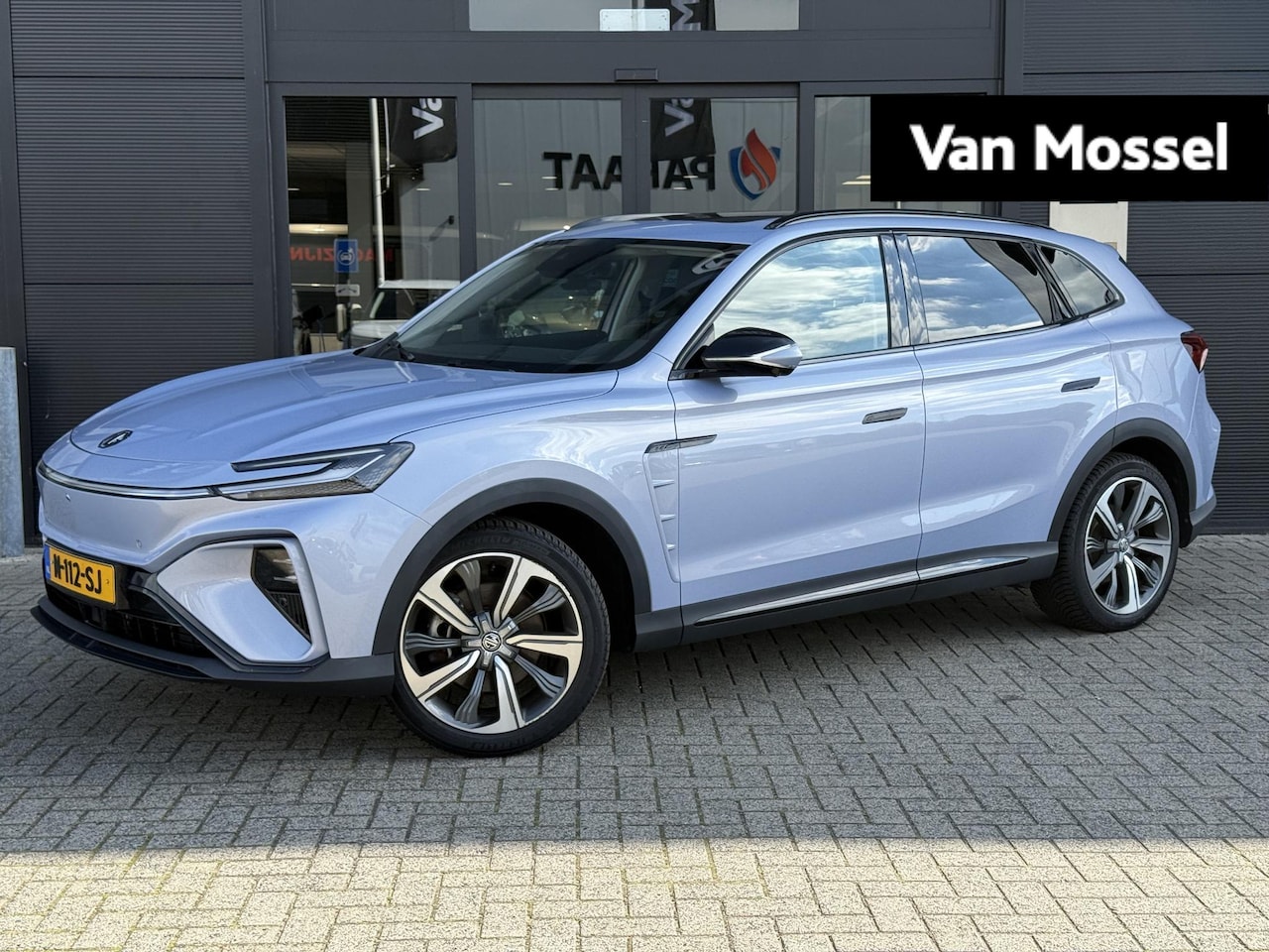 MG Marvel R - Luxury 70 kWh MG Marvel R Luxury | 402KM WLTP | Panorama/Schuif kantel dak | Navigatie | L - AutoWereld.nl