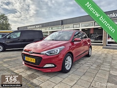 Hyundai i20 - 1.0 T-GDI i-Motion Airco, Trekhaak, PDC, Stoelvw
