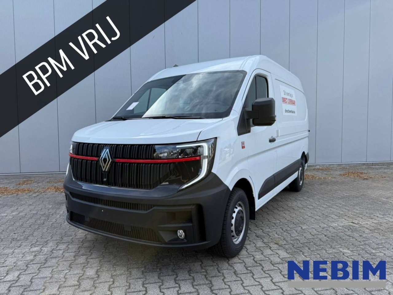 Renault Master - L2H2 150PK met trekhaak! - AutoWereld.nl