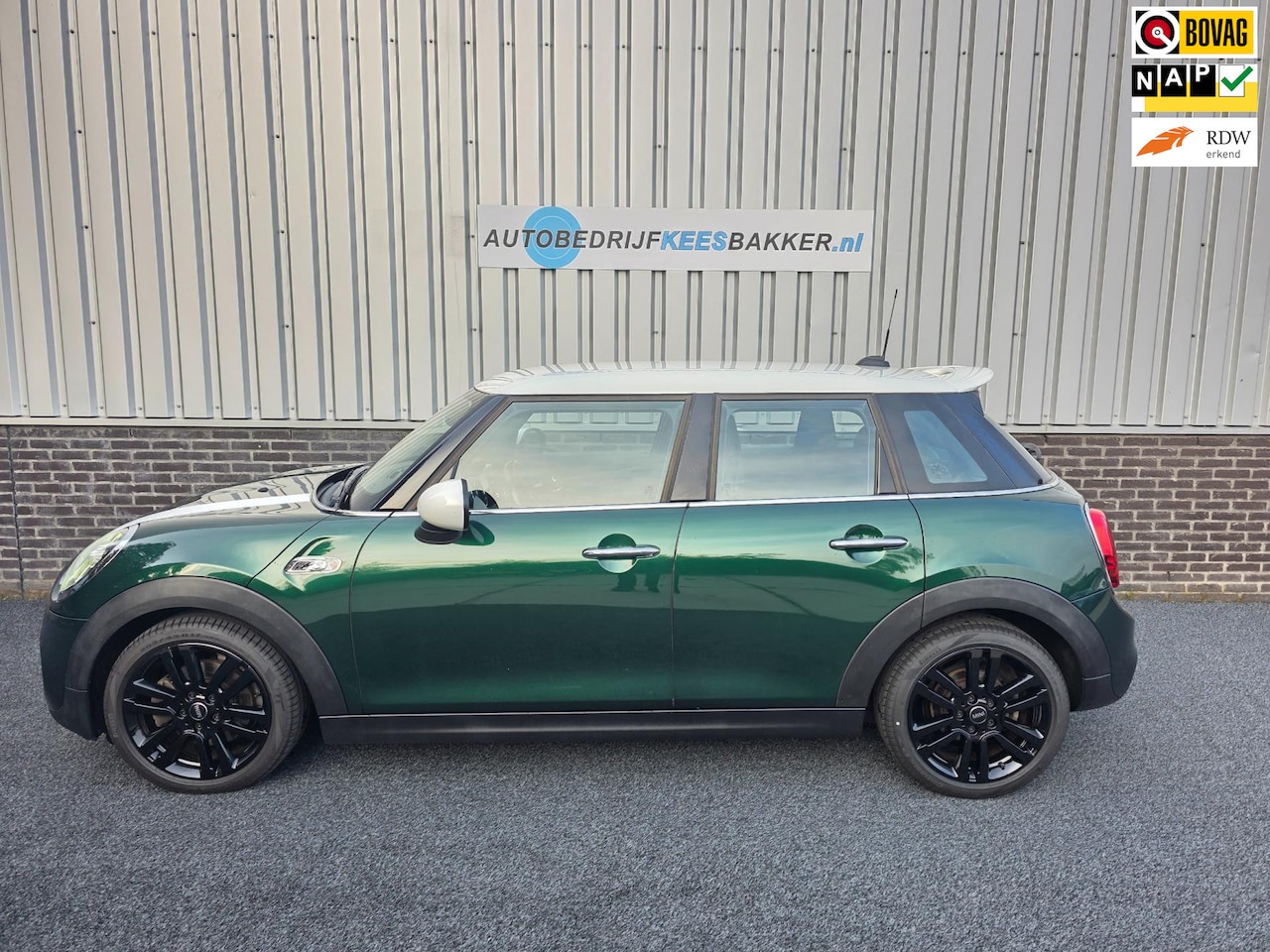 MINI Cooper S - Mini 2.0 Chili / John Cooper Works Pakket! - AutoWereld.nl