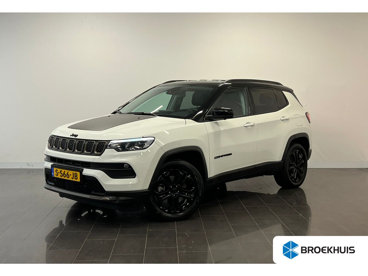 Jeep Compass - 4xe 240 Plug-in Hybrid Electric Upland 4xe 240 Plug-in Hybrid Electric Upland - AutoWereld.nl
