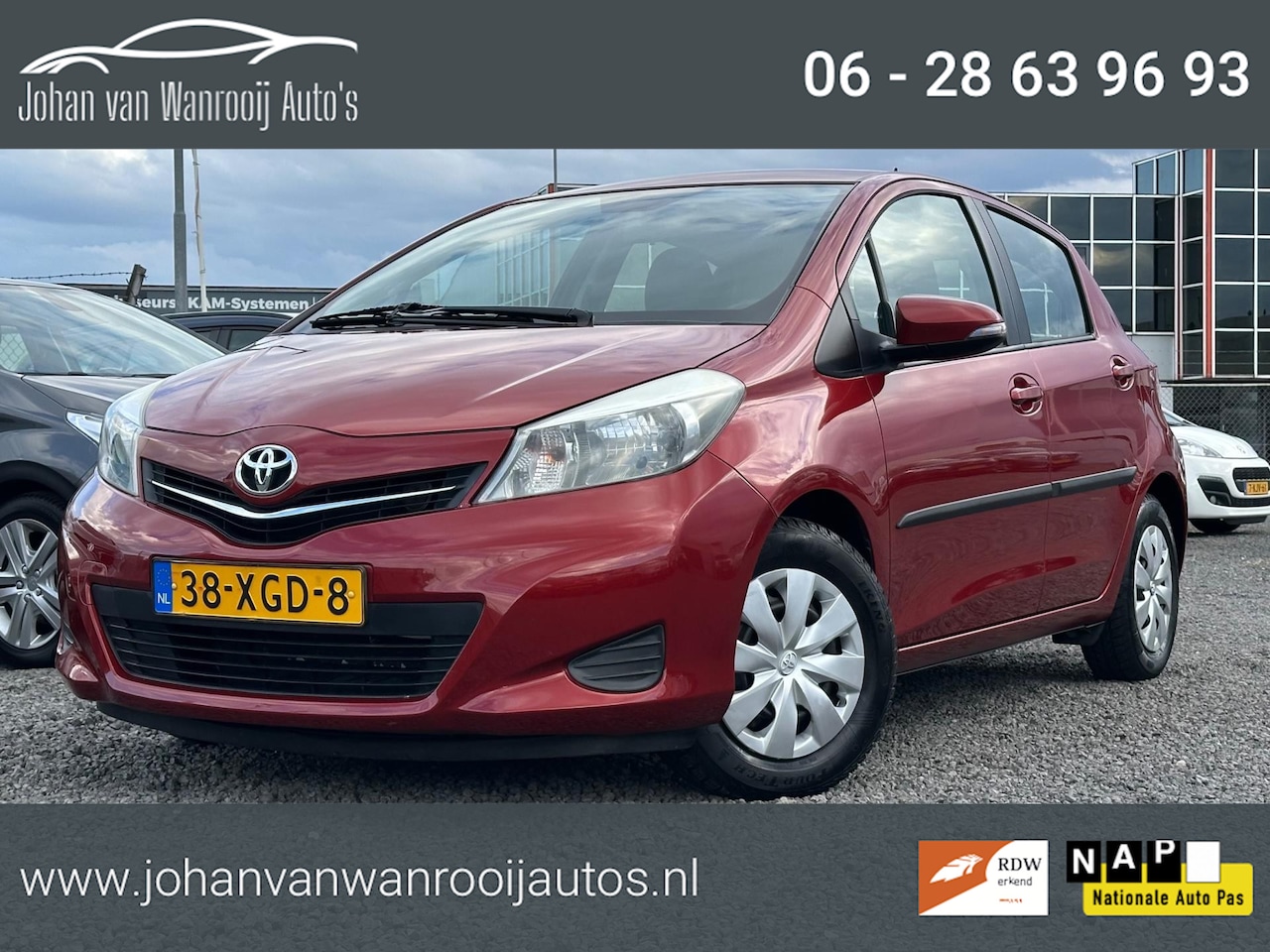 Toyota Yaris - 1.0 VVT-i Aspiration/CAMERA/AIRCO - AutoWereld.nl