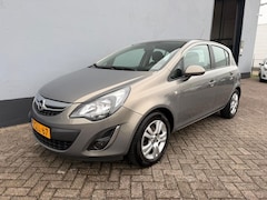 Opel Corsa - 1.2-16V Design Edition 5-Deurs - Airco - LMV - Trekhaak