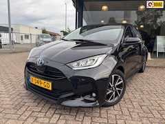 Toyota Yaris - 1.5 Hybrid Lichtmetaal|Cruise|LED
