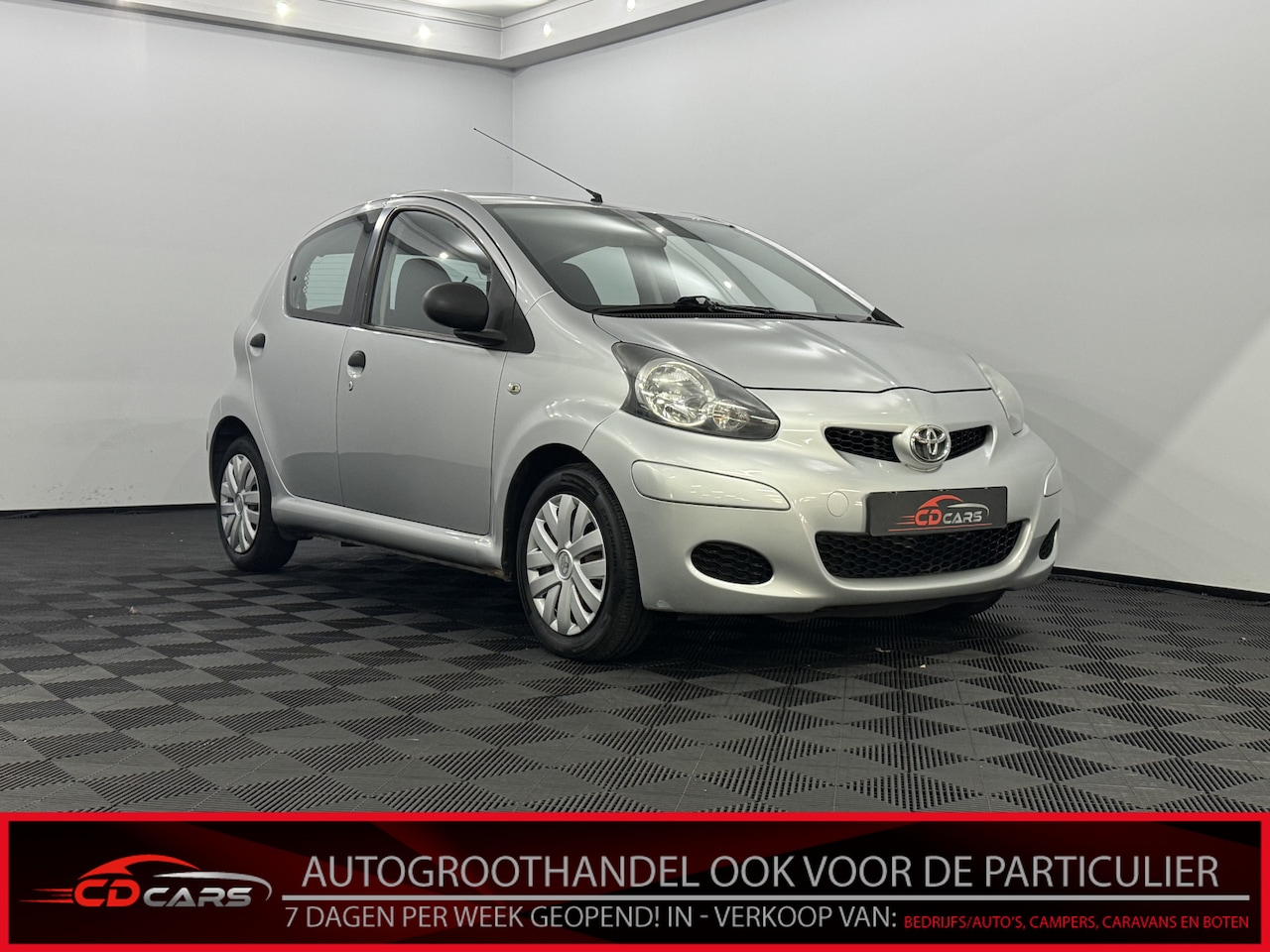 Toyota Aygo - 1.0-12V Access Airco, Radio - AutoWereld.nl