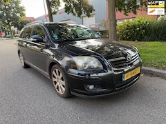 Toyota Avensis Wagon - 2.0 D-4D Luna Business
