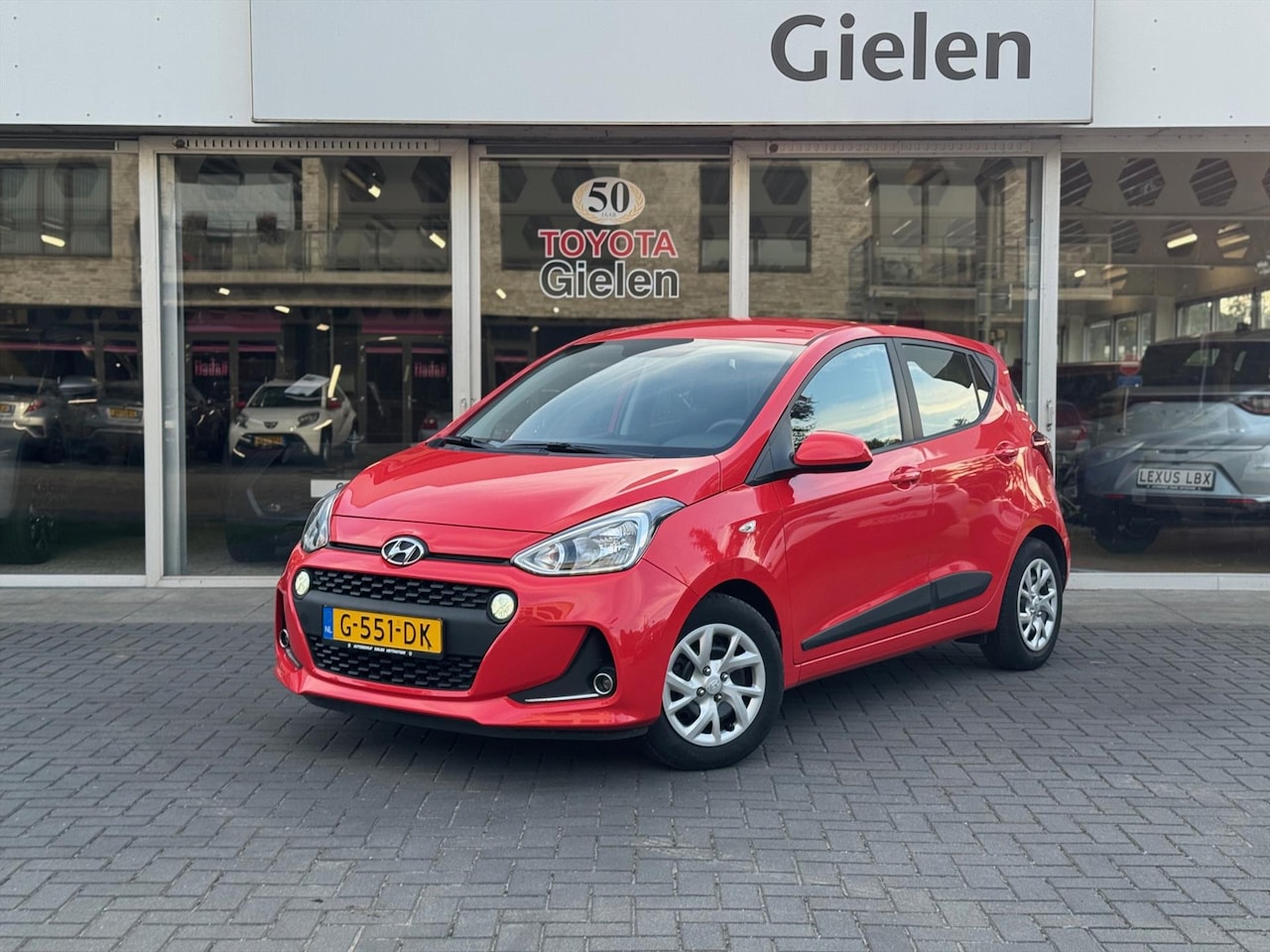 Hyundai i10 - 1.0i Comfort | Eerste eigenaar, Apple CarPlay/Android Auto, Lichtmetalen velgen, Cruise co - AutoWereld.nl