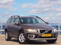 Volvo XC70 - 3.0 T6 Momentum YOUNGTIMER - NIEUWSTAAT