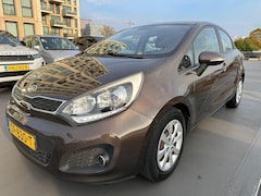Kia Rio - 1.2 CVVT Comfort Pack Airco PDC Nette Auto