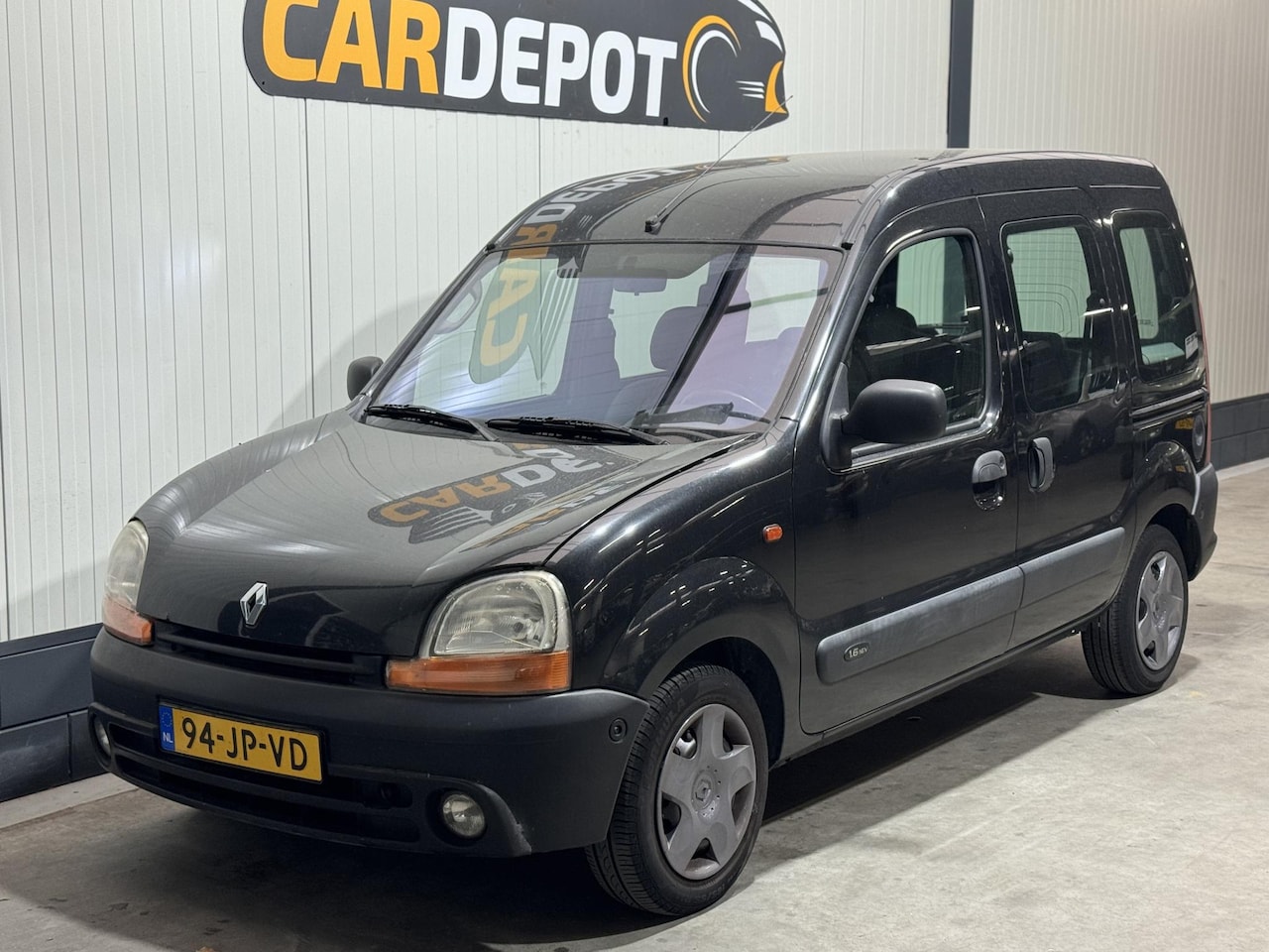 Renault Kangoo - 1.6-16V Privilège 1.6-16V Privilège - AutoWereld.nl