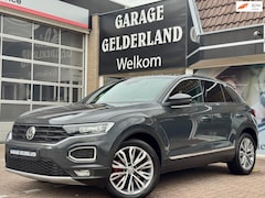 Volkswagen T-Roc - 2.0TSI 4Motion Sport R | Virtual | Xenon | Navi | Full-Led | Climate | Stoelverw. | Trekha